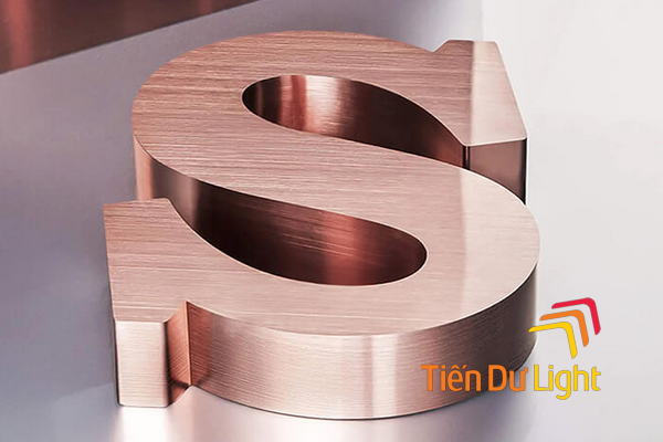 Chữ inox hồng có gì đặc biệt?