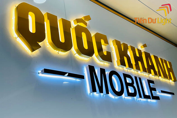 Có đa dạng các loại chữ mica có đèn 