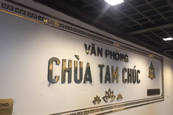 Mẫu chữ nổi đồng đẹp