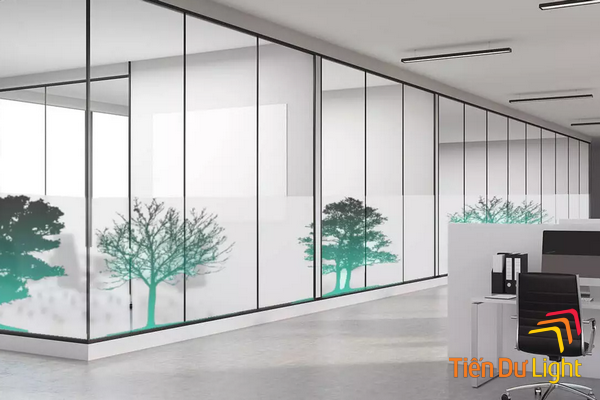 Tìm hiểu về dán decal kính văn phòng tphcm
