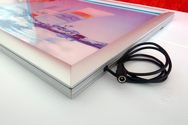 Quy cách hộp đèn nắp bật