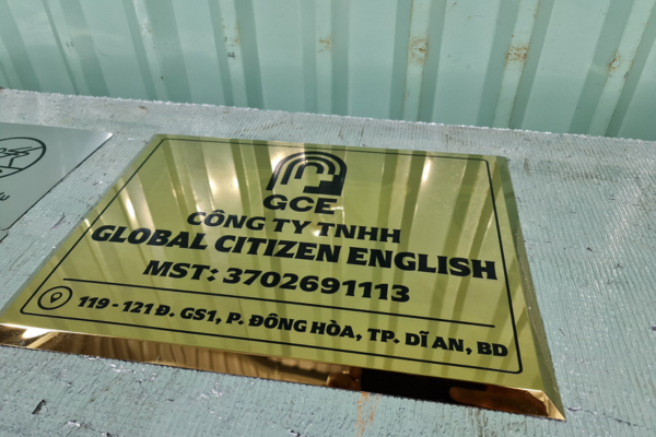 In biển công ty là gì?
