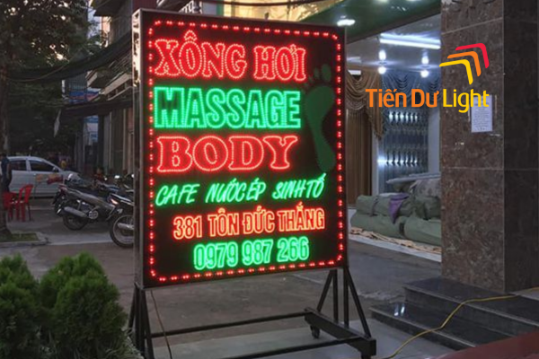 Xác định mục tiêu nội dung truyền tải để chọn bảng hiệu đứng phù hợp