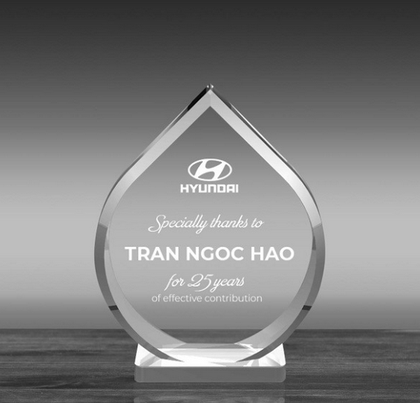 Kỷ niệm chương mica ứng dụng rộng rãi trong đời sống