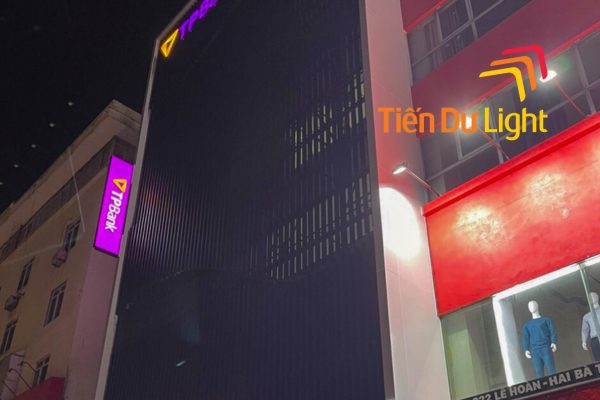 Lựa chọn đơn vị thi công uy tín giúp bảng hiệu bền đẹp