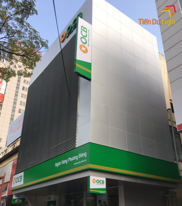 Lưu ý khi lắp đặt bảng hiệu trên cao