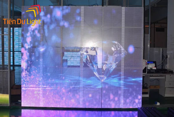 Màn hình Led trong suốt siêu mỏng có đặc điểm gì?