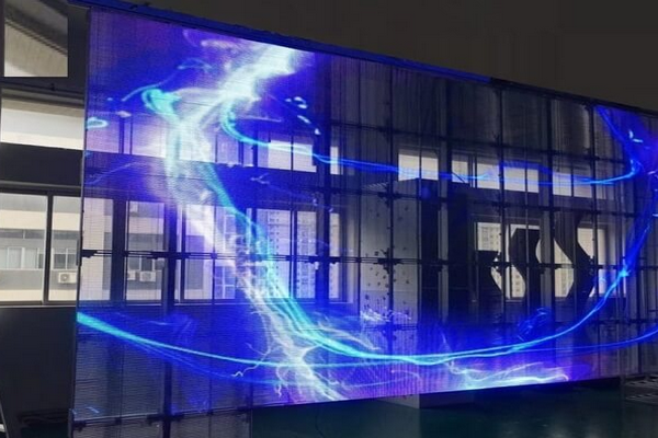 Đặc điểm của màn hình led xuyên thấu