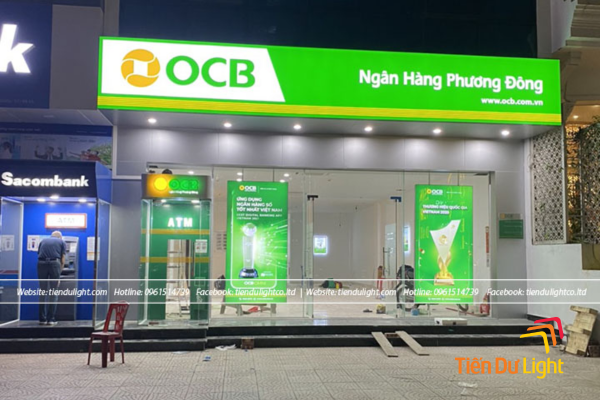 Màu sắc sang trọng thiết kế hài hòa nhận diện thương hiệu