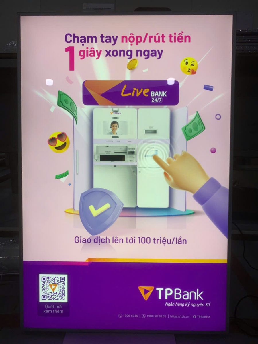 Mẫu hộp đèn siêu mỏng ngân hàng TPBank đút rút