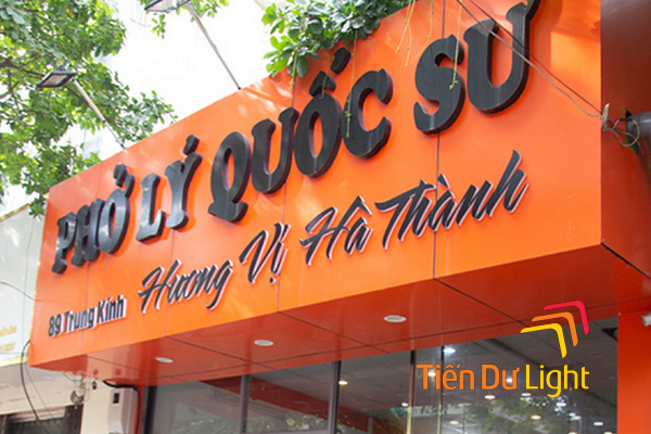 Nền cam chữ màu gì đẹp, ấn tượng?