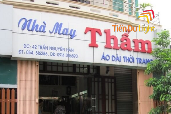 Bảng hiệu nhà may áo dài đẹp, ấn tượng