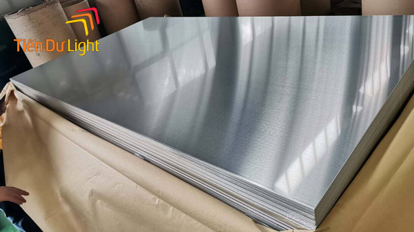 Tấm alu là gì? Tìm hiểu chi tiết