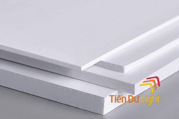 Ưu điểm của tấm mếch làm biển quảng cáo