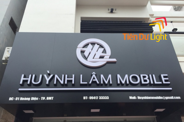 Ứng dụng đa dạng trong biển quảng cáo