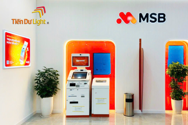 Logo chữ nổi, hộp đèn treo tường
