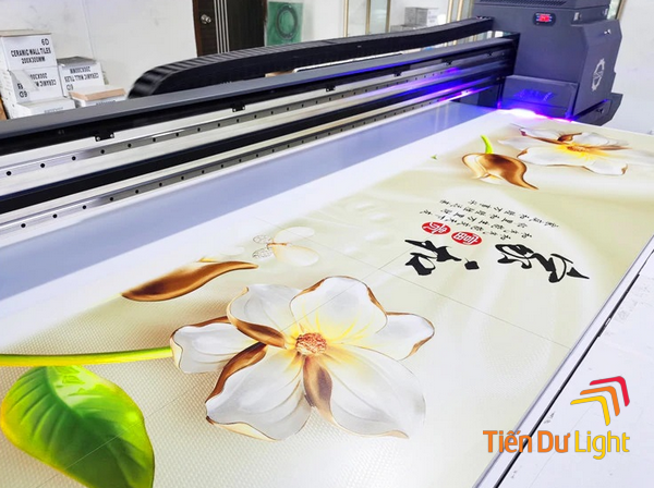 Ưu điểm của tráng phủ vecni trong in ấn