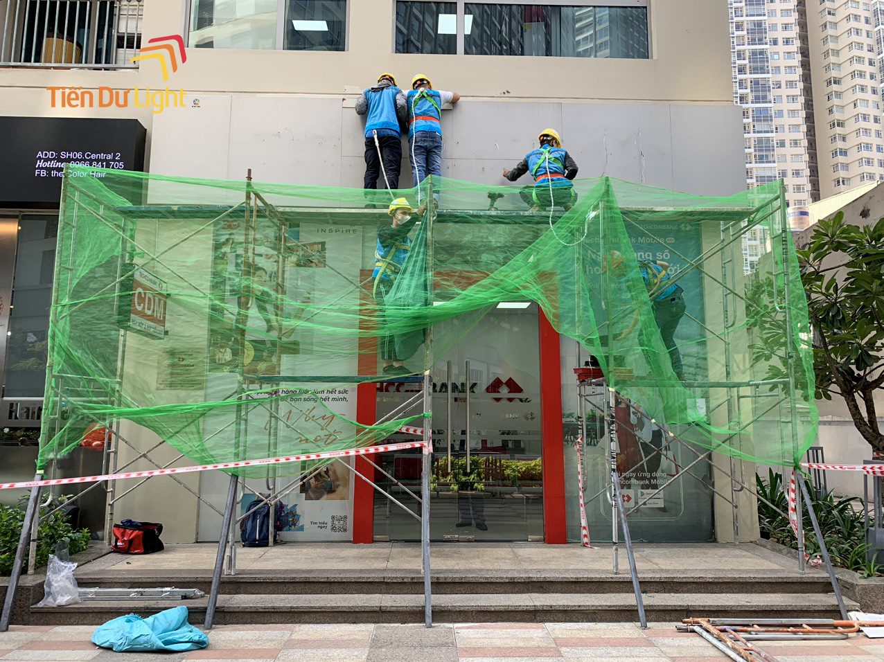 Thi công lắp đặt biển hiệu 3M 