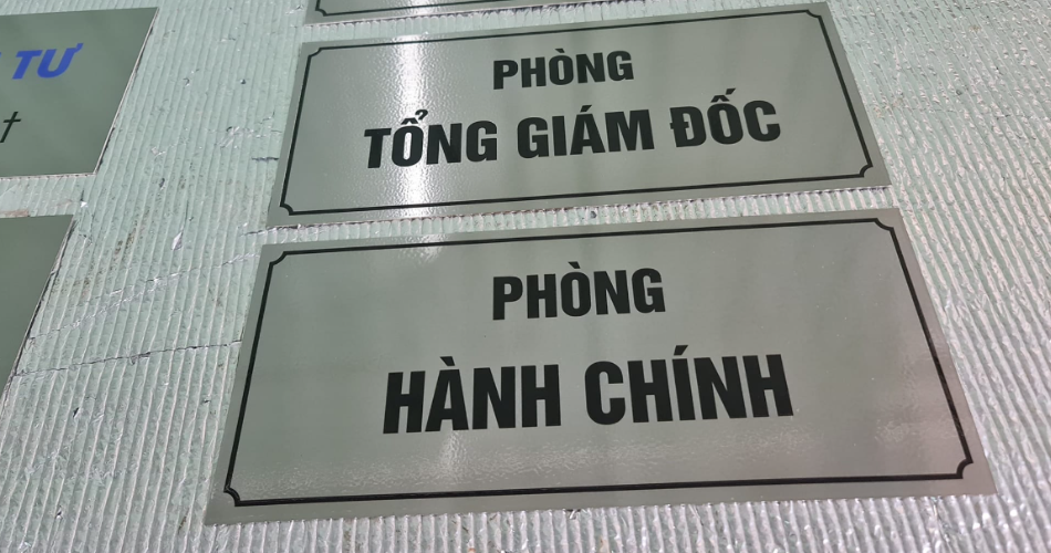 Độ bền vượt trội, không gỉ sét, không phai màu
