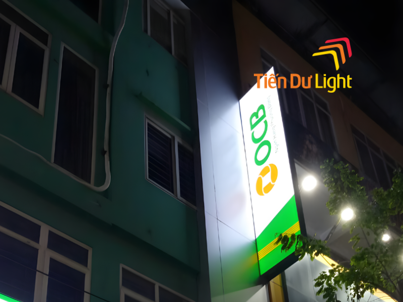 Biển vẫy hộp đèn 3M