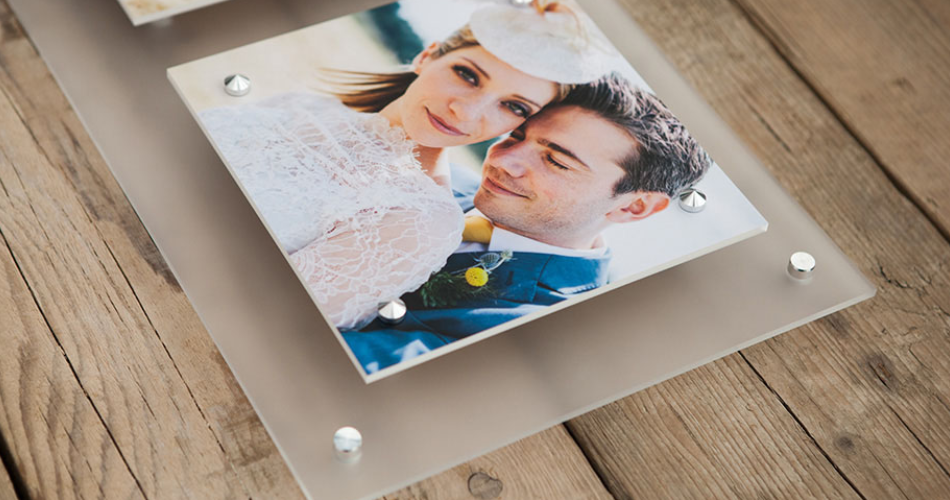 Màu sắc sắc nét, sống động