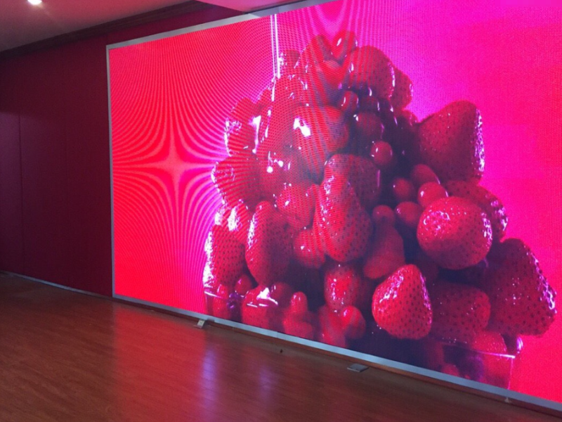 Màn hình LED P4 trong nhà