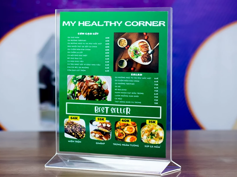 Menu mica để bàn đế tam giác