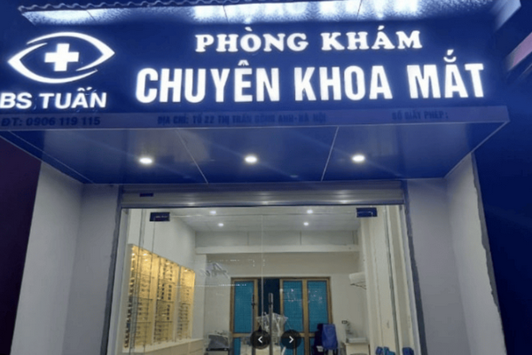 Nội dung trên bảng hiệu phòng khám mắt gồm những gì?
