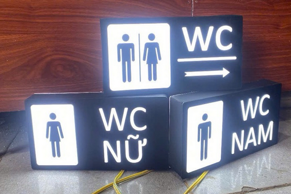 Mẫu biển WC có đèn đẹp, độc đáo