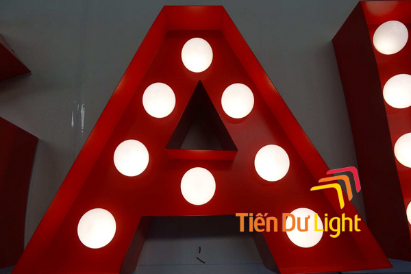 Chữ alu đục lỗ gắn LED có nhiều ưu điểm nổi bật