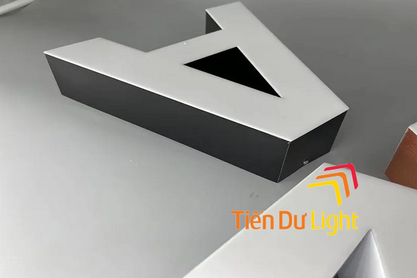 Chữ inox không viền có gì đặc biệt? Giải đáp chi tiết từ A – Z