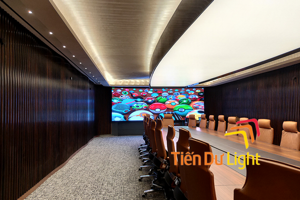 Nên hay không nên lắp màn hình LED phòng họp?