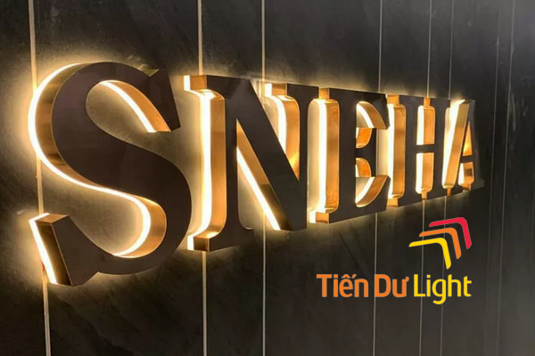 Có nên làm chữ inox giá rẻ không? Giải pháp bảng hiệu tiết kiệm