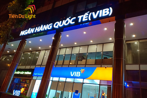 Lắp đặt biển quảng cáo đẹp, bền, giá tốt, thu hút mọi ánh nhìn