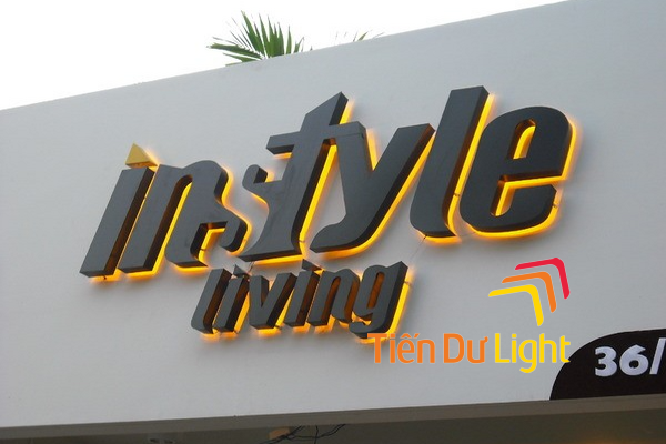 Tham khảo mẫu bảng hiệu chữ nổi mica LED