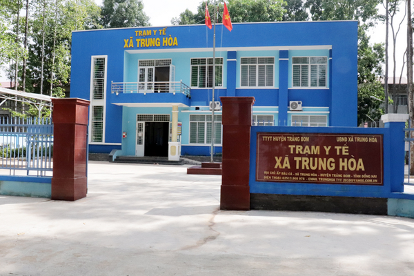 Bảng hiệu trạm y tế là gì? Kích thước và nội dung bắt buộc phải có
