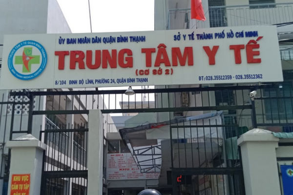 Bảng hiệu trung tâm y tế chuẩn quy định