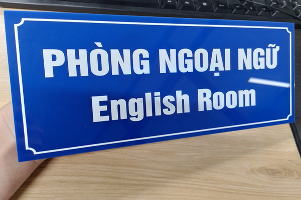 Bảng tên mica có nhiều ưu điểm vượt trội