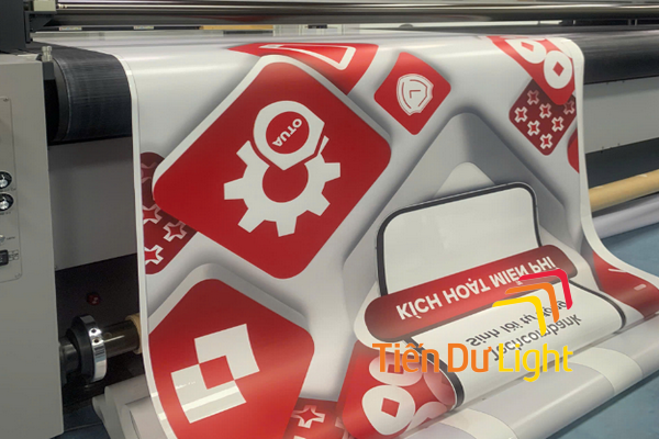 Tại sao 90% biển hộp đèn cao cấp chọn bạt không gân xuyên sáng?