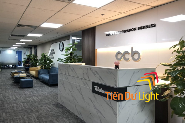 Thi công biển hiệu văn phòng coworking ấn tượng, tiết kiệm chi phí