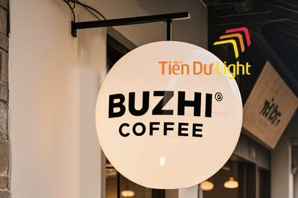 Biển mica hình cầu ngoài trời bền đẹp, nổi bật ngày đêm