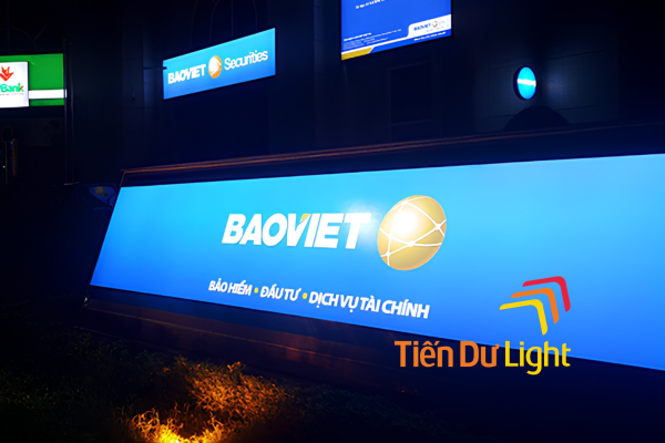 Làm bảng hiệu bảo hiểm đẹp, bền và chuẩn nhận diện thương hiệu