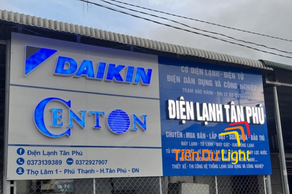 Bảng hiệu điện máy nổi bật và thể hiện sự chuyên nghiệp
