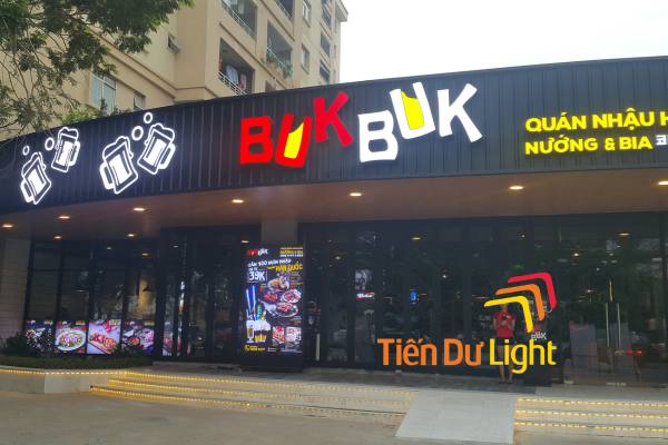 Biển quảng cáo chữ nổi sáng mặt nhìn đẹp cả ngày lẫn đêm