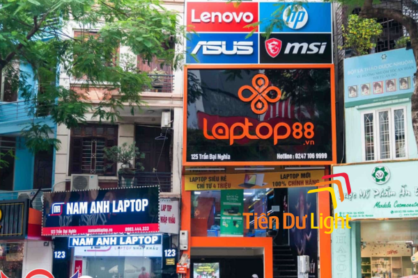 Mẫu bảng hiệu laptop thu hút, uy tín, chuyên nghiệp