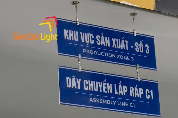 Biển chỉ dẫn nhà máy đẹp, bền bỉ, tối ưu quản lý và di chuyển