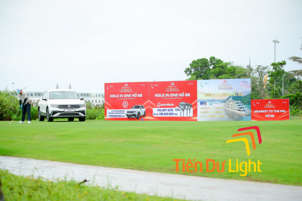 Biển hiệu sân golf đa dạng chất liệu, kiểu dáng