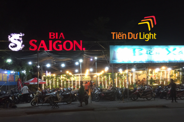 Biển quảng cáo bia Sài Gòn thu hút khách, tạo ấn tượng mạnh