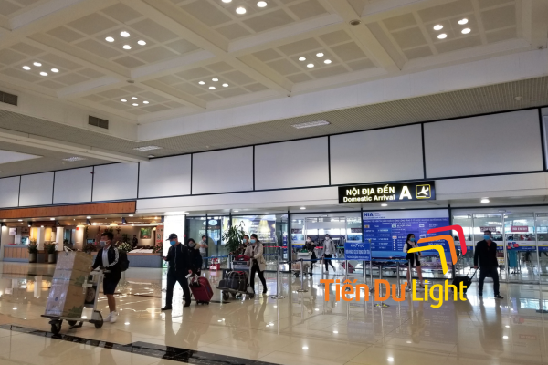 Biển quảng cáo nhà ga, sân bay chuyên nghiệp, tăng nhận diện
