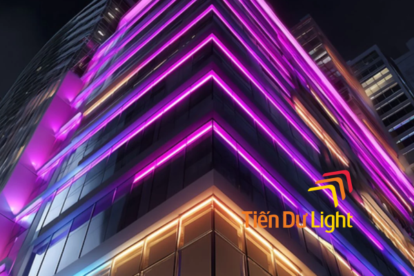 Yếu tố ảnh hưởng đến chi phí chiếu sáng mặt dựng